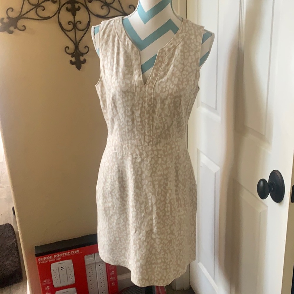 ❤️Banana Republic Leopard Print Midi Dress
